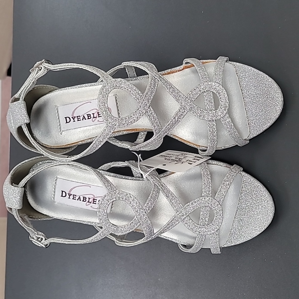 Benjamin Walk Heels "Madison" Silver" Glitter size 5 - Picture 1 of 6